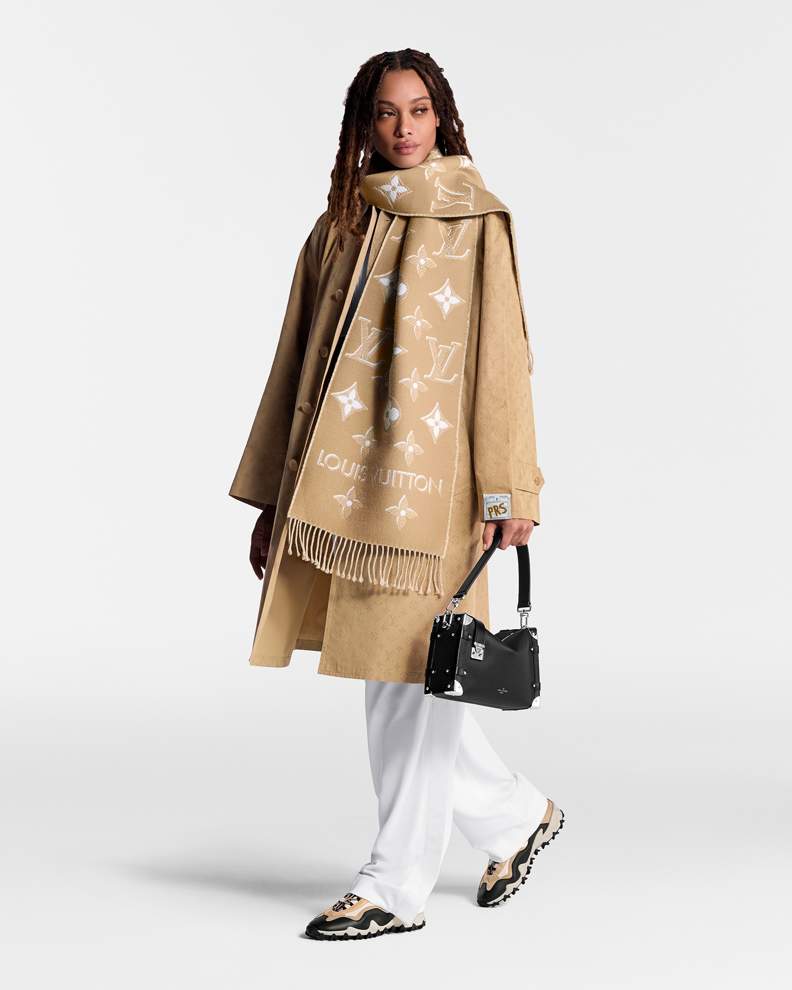 【LOUIS VUITTON】柔らかく暖かい♪ エッセンシャル スカーフ LV Essential Shine Scarf S00 - Women - Accessories | LOUIS